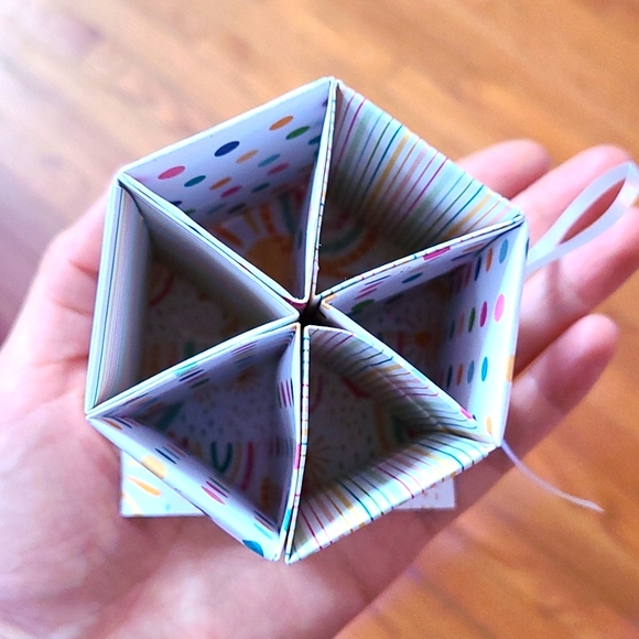 Handmade Origami Pencil Holder, Desk Organizer, Sunflower or Polka Dot - Picture 3 of 5